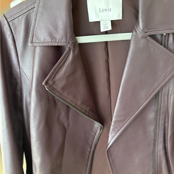 Lewit 100% Leather jacket wine burgundy brown color size Small - Picture 7 of 8